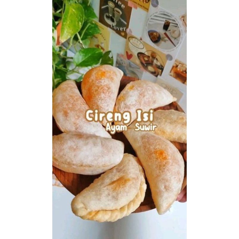 

Cireng isi ayam suwir Pedas daun jeruk best seler