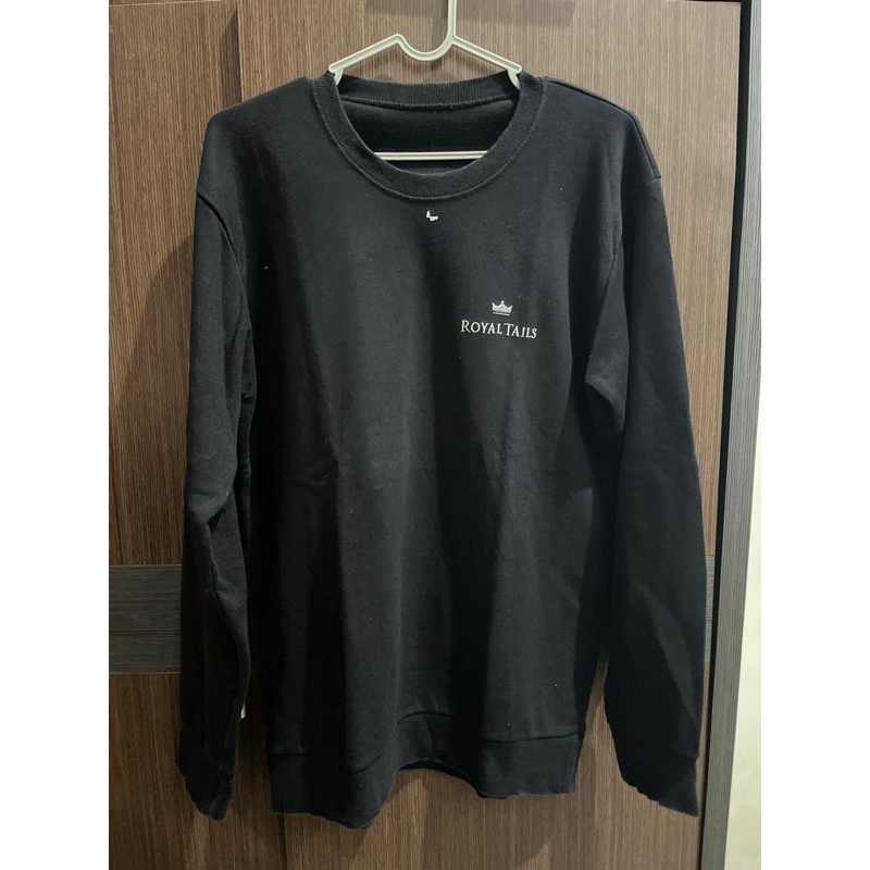Sweater Crewneck Hitam Polos