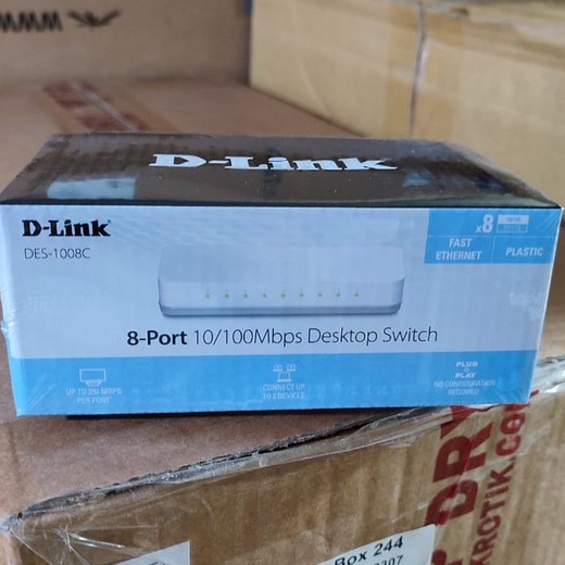 Langsung Beliii D DES18C SWITCH HUB 8PORT 11 D DES 18C  DES18C