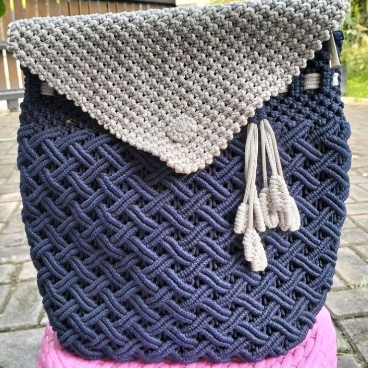 TAS RANSEL/ TAS PUNGGUNG RAJUT