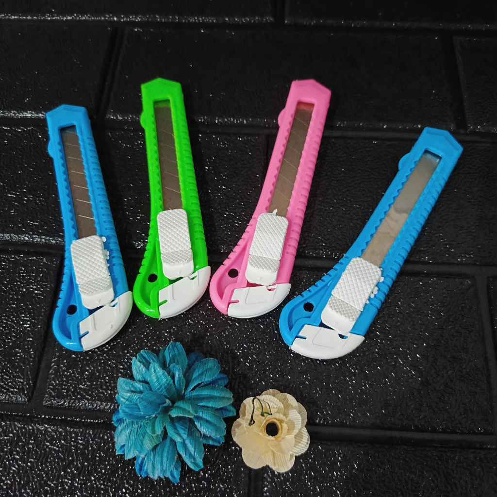 

Cutter Renteng Murah Besar - Pisau Cutter