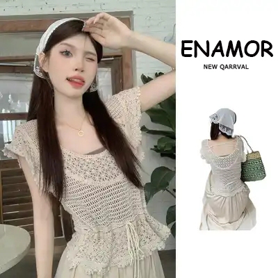Enamor Kaos rajut v-neck dasi berongga wanita musim panas backless ramping gaya resor atasan pendek