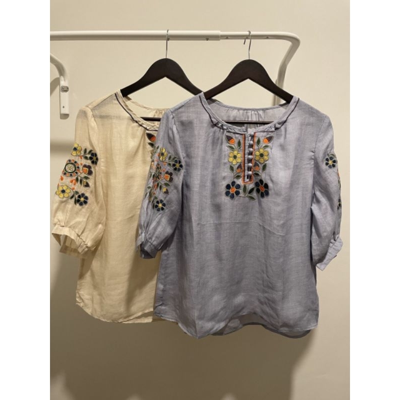 La Bella Bangkok - Blus Motif Bordir Bunga