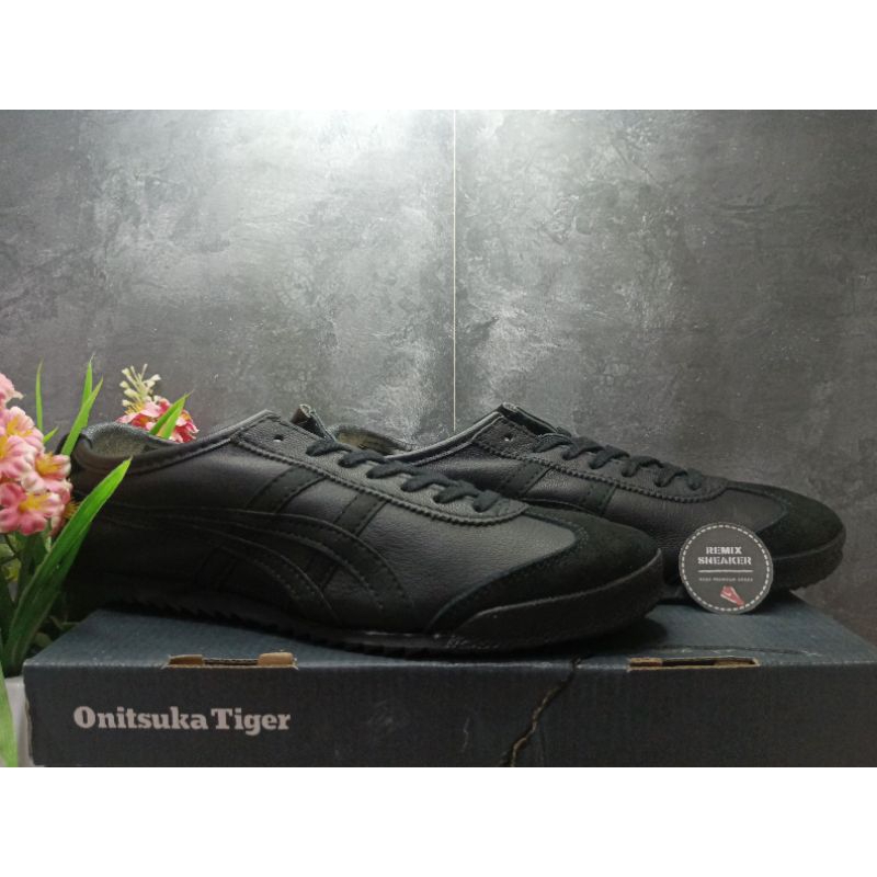 Sepatu Onitsuka Tiger Japan Full Black