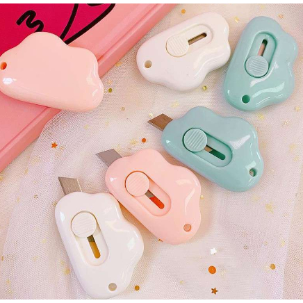 

COD ⚡ Pisau Cutter Mini Model Awan / Mini Cutter Alat Potong Kertas / Cutter Mini Karakter Bentuk Awan Alat Tulis Kantor Sekolah