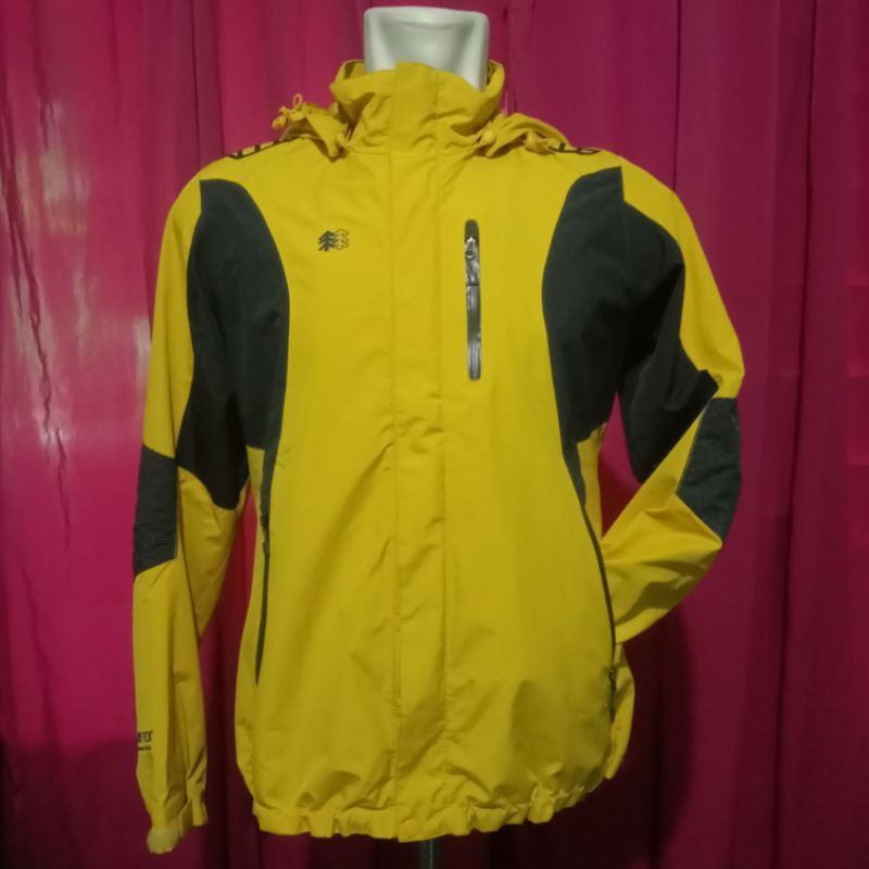 KOLON SPORT GORETEX JAKET OUTDOOR GUNUNG SECOND ORIGINAL