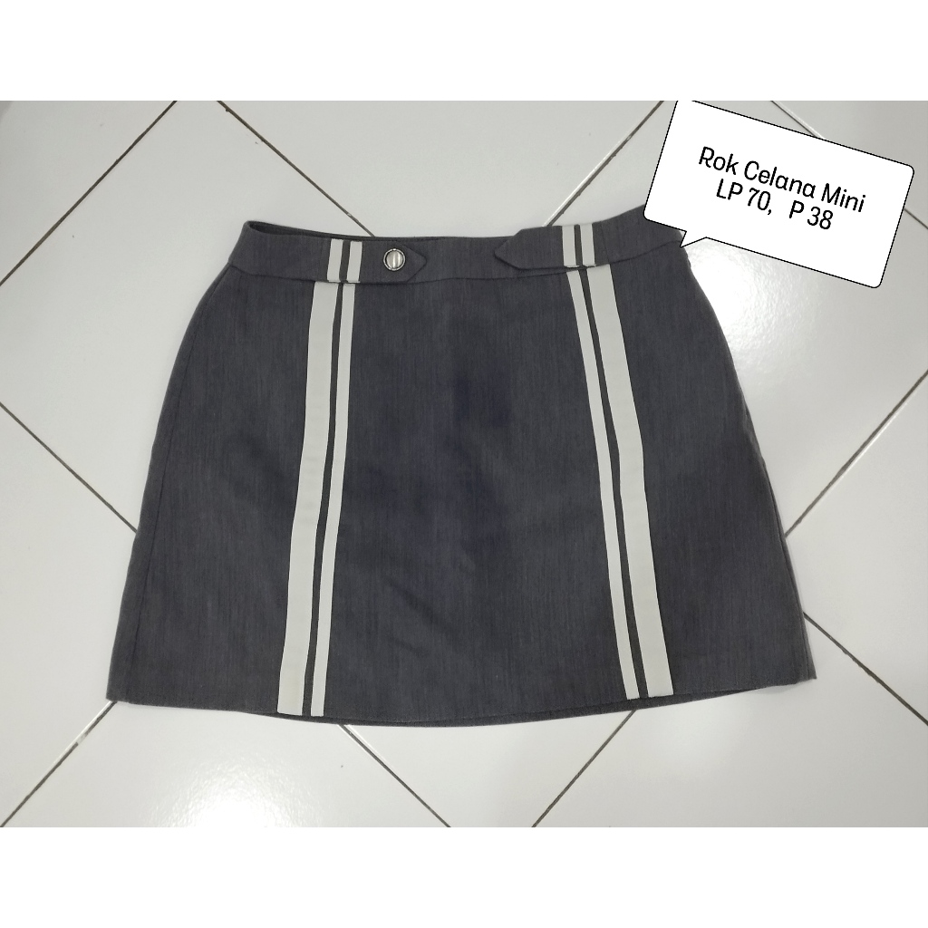 Rok celana mini keren preloved