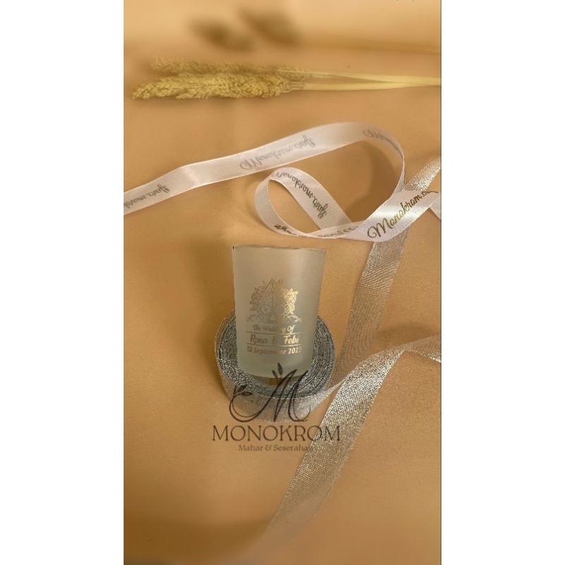 Souvenir gelas dop putih (50 pcs) free sablon, pembungkus, ucapan