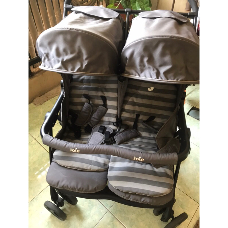Joie Aire Twin Stroller [PRELOVED]