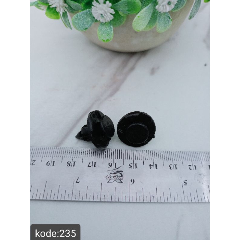 klip bemper Avanza dan nissan universal