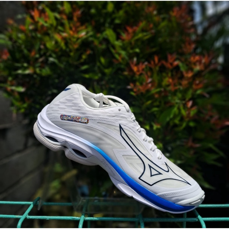 Sepatu Voli Mizuno Wave Lightning Z7 Original