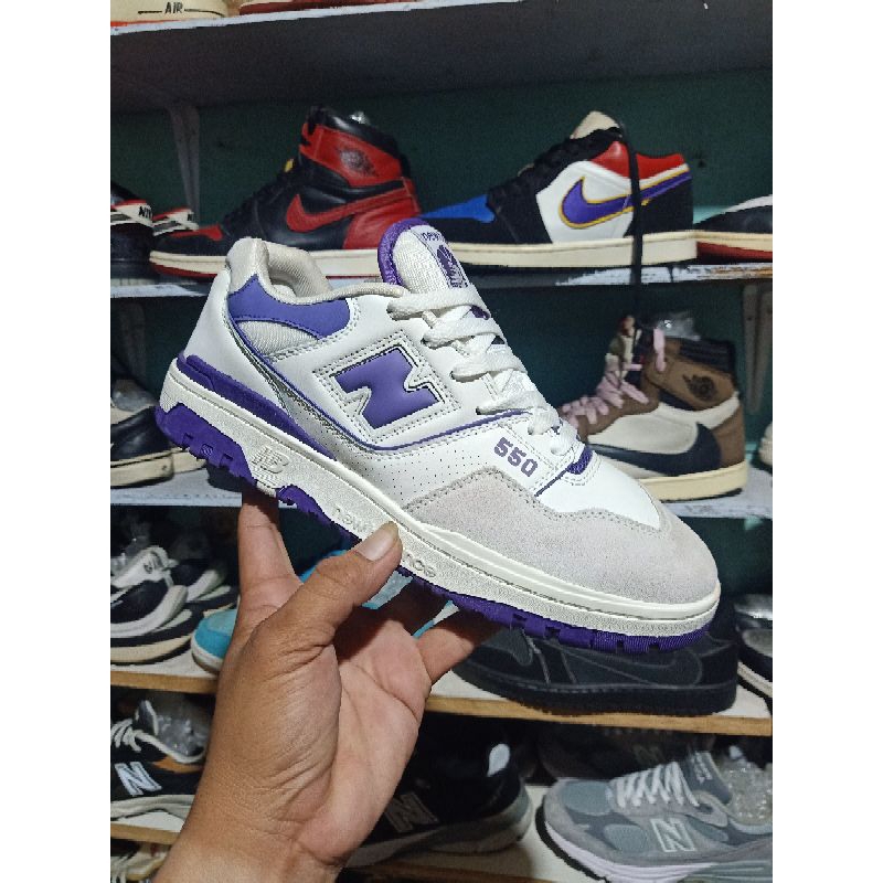 Sepatu New Balance 550 Size 44/43 Insol 28 Cm ( Second )