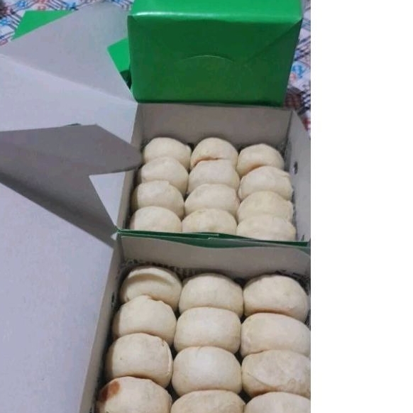 

Bakpia kacang hijau (bakpia basah)