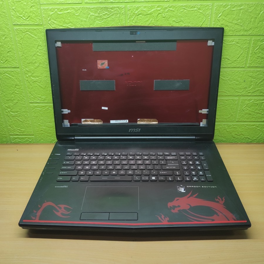 Kesing Casing Case Laptop Msi MS-1781  Mulus | Kokoh