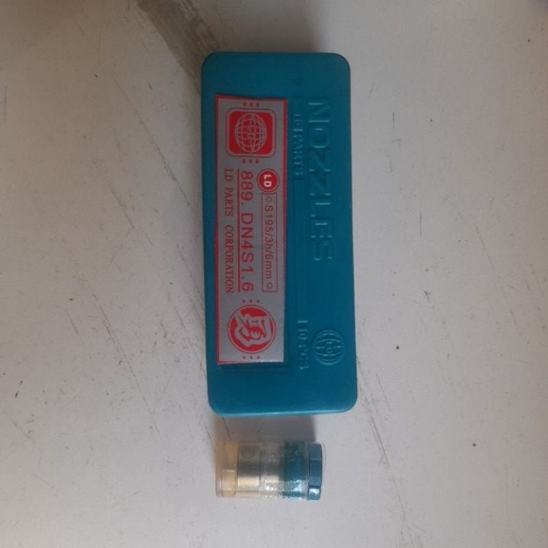 S 195 NOZZLE DIESEL DONG FENG