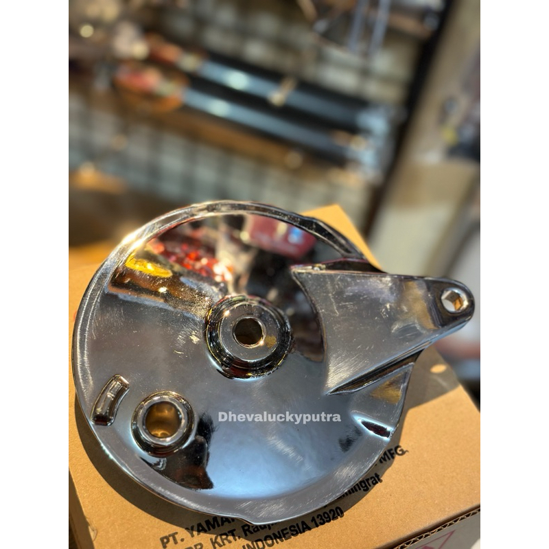 TUTUP TROMOL BELAKANG CROM JUPITER Z JUPITER MX VEGA R PNP VND AK 55 ENKEI RCB