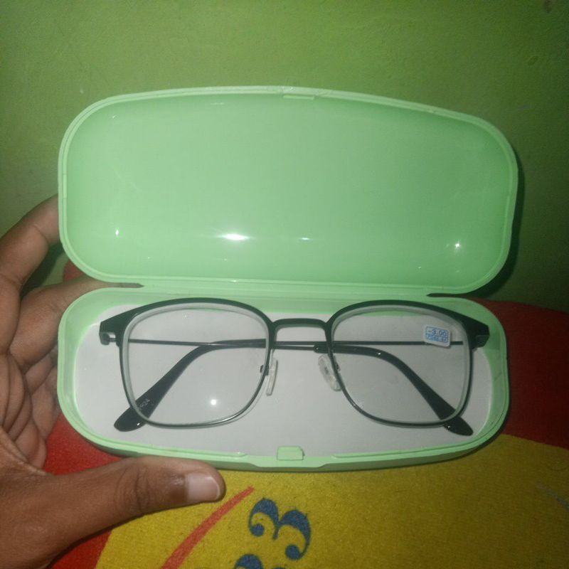 NEW (BARU) kacamata minus 3