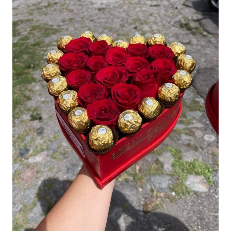 

Vals Day choco ferrero bloombox roses bouquet bucket buket bunga segar fresh instant sameday bunga mawar coklat box siap diorder ready