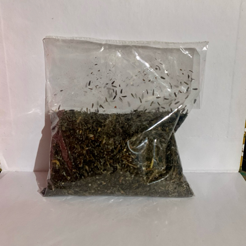 PAKAN BURUNG BIJI SAWI