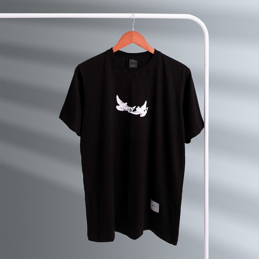 DizzyMfg - Tshirt Pigeon