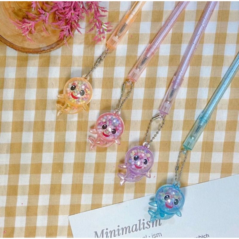 

PULPEN GANTUNGAN BABY SHARK AUNTHETIC/PENA GANTUNFAN KARAKTER LUCU BABY SHARK