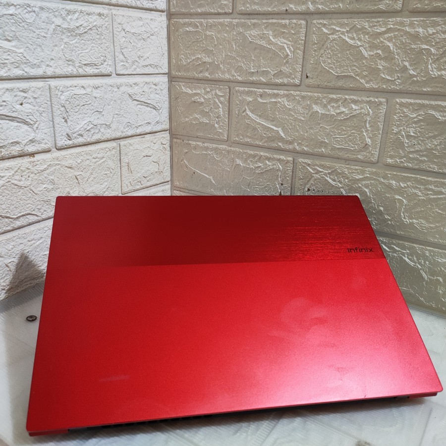 infinix INBook X1 Intel core i5 1035G1 ram 8 SSD 512 udh graphics w10