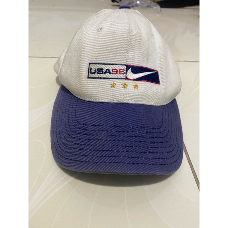 Topi Second Vintage Nike USA 95