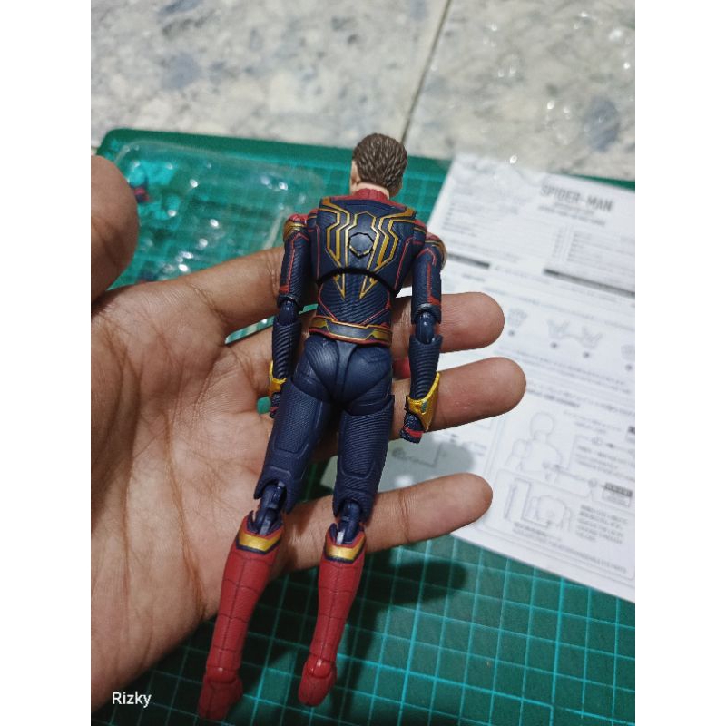 action figure shf spiderman original bekas ori second bib