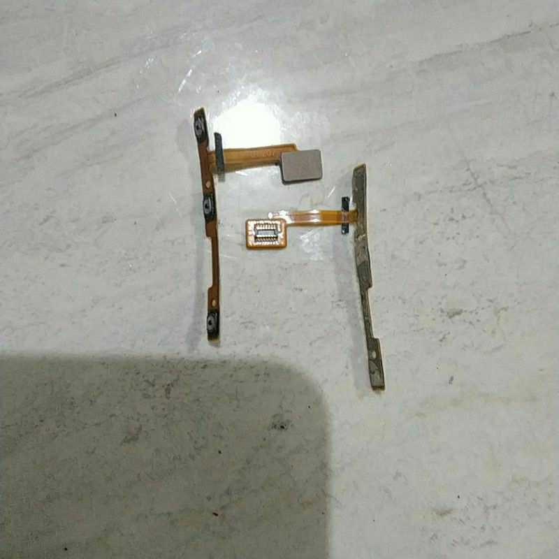 flexible on off bekas Vivo y71