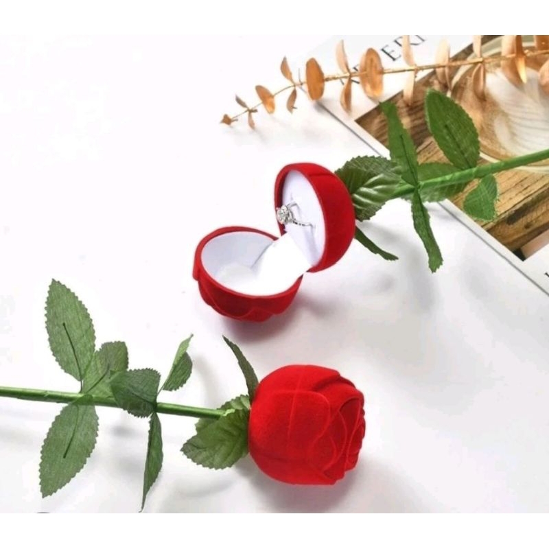 KOTAK EMAS PERHIASAN MAWAR BLUDRU BALDU MEDAN MAWAR TANGKAI LAMARAN PERNIKAHAN CINCIN TUNANGAN BOX E