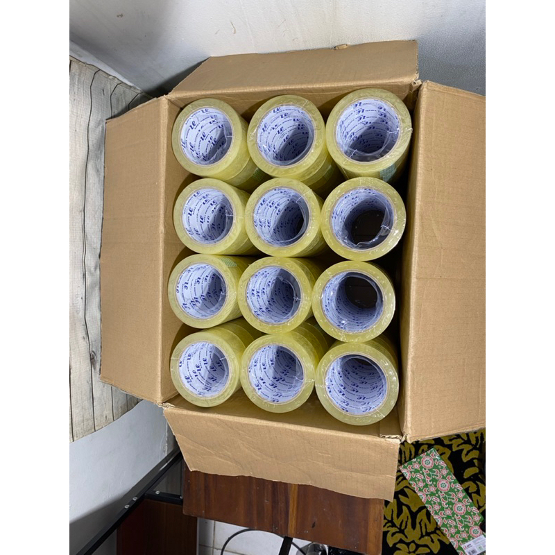 

LAKBAN COKLAT DAN BENING 1 DUS / 1 KARTON ISI 72 ROLL UKURAN 45MM X 100 YARD / LAKBAN BENING / LAKBAN COKLAT