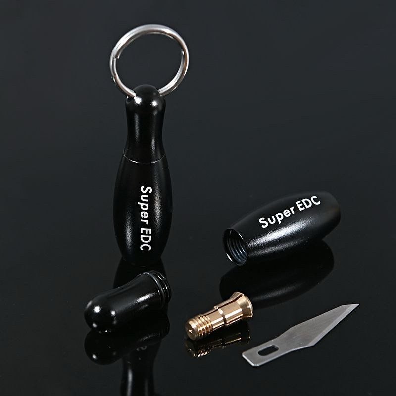 

Pisau cutter mini gantungan kunci - black