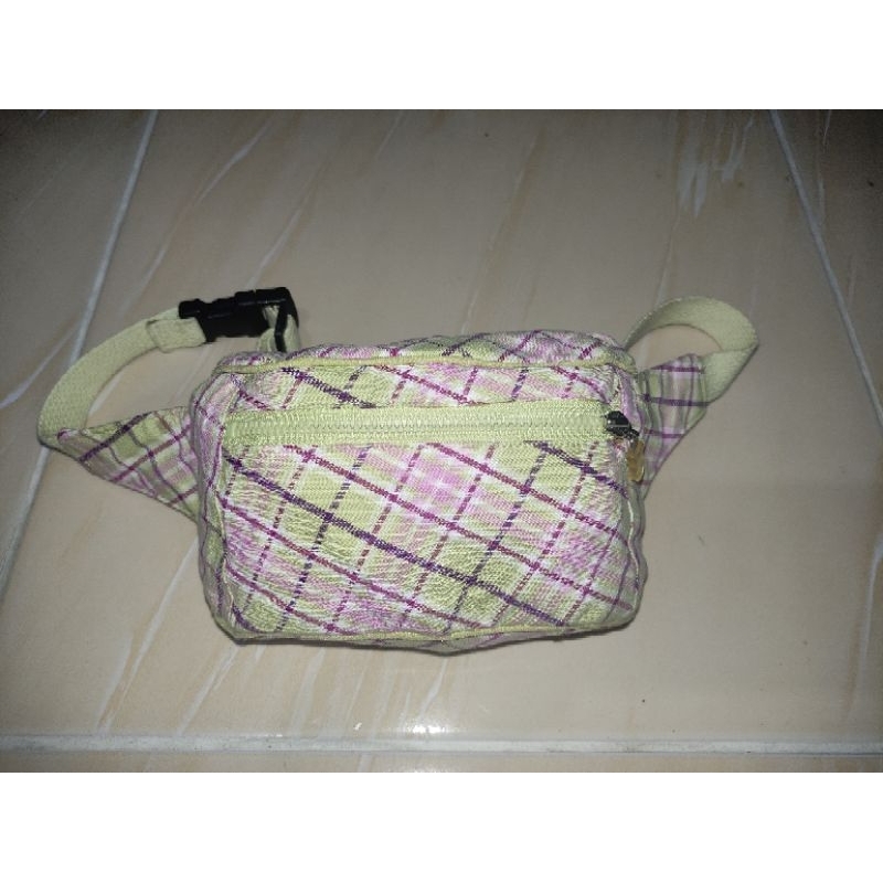 Tas pinggang WB weistbag preloved