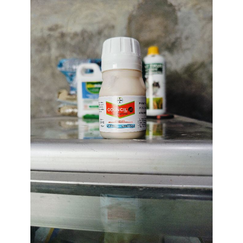 Herbisida COUNCIL COMPLETE 300 SC