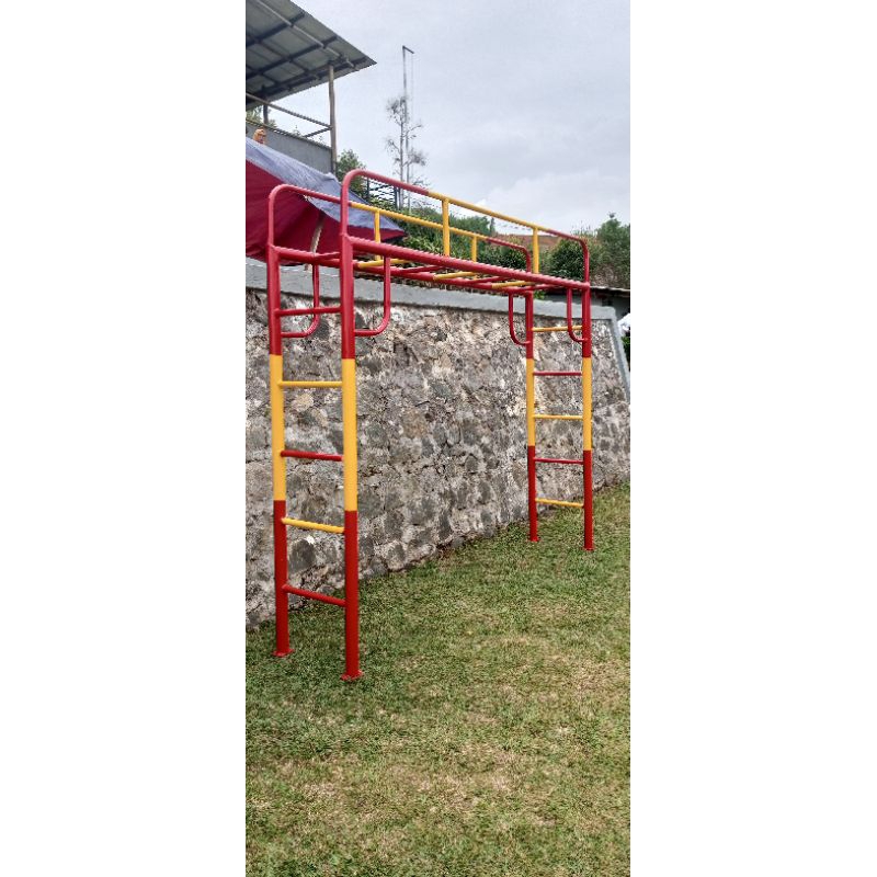 Monkey bar/mainan panjat outdoor indoor menggunakan pipa Galvanis ANTI KARAT