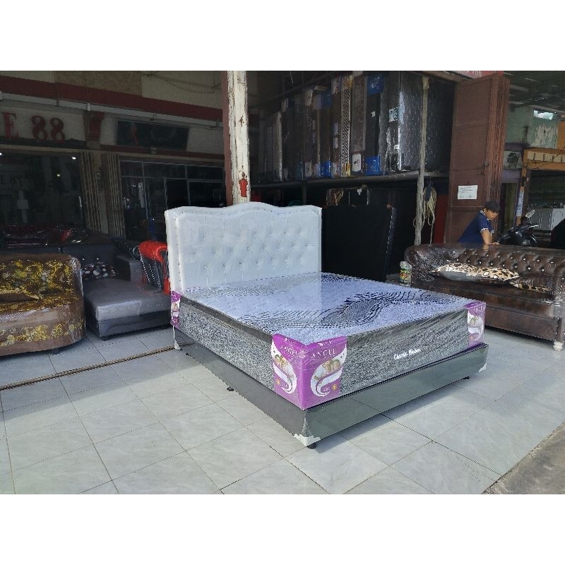1 SET SPRINBED ANGEL CARLY DILUX