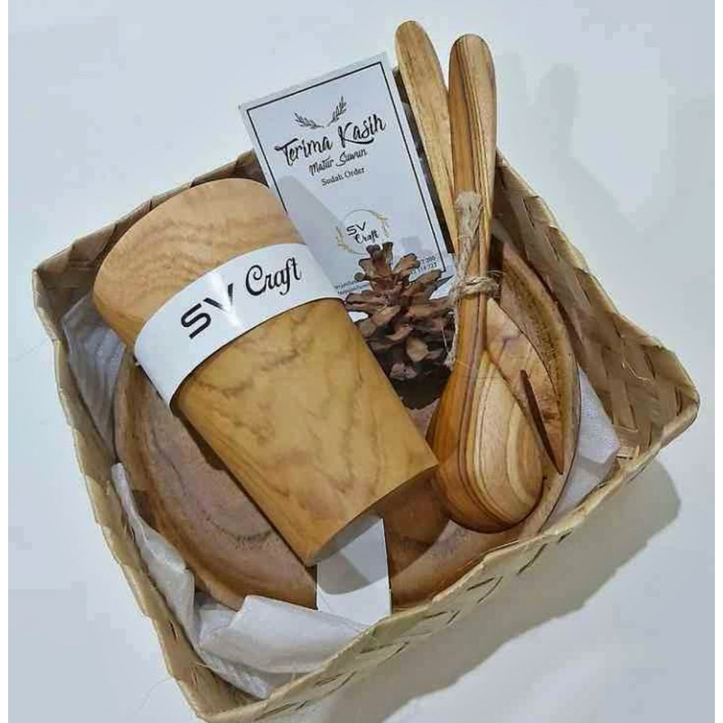 Paket Sendok Piring Gelas Garpu Bahan Kayu Jati asli Jepara