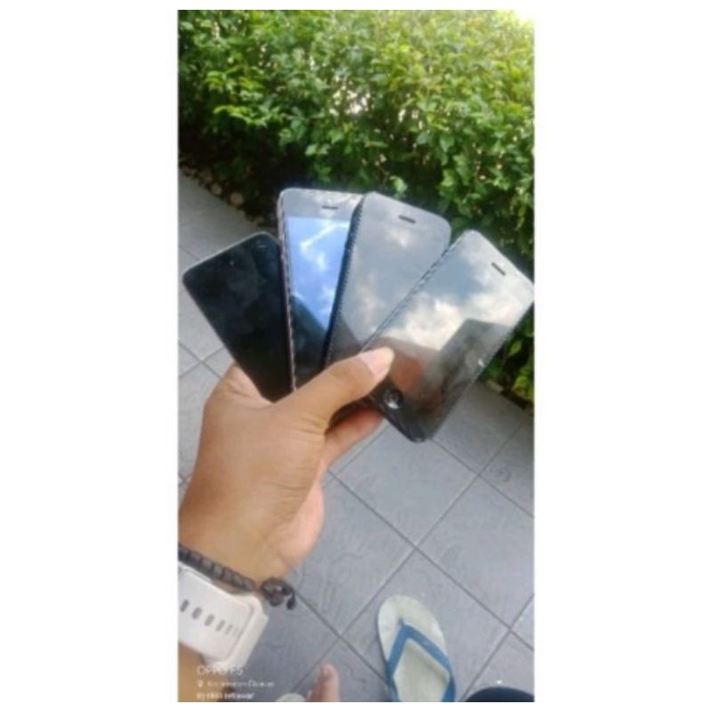Jual Hp matot iPhone murah.