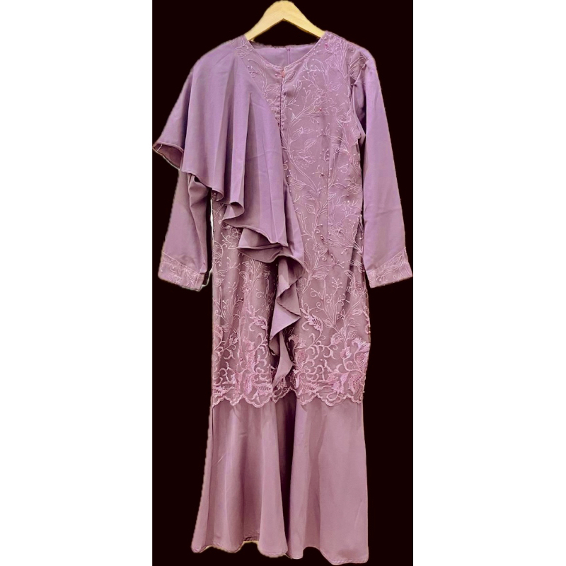 PRELOVED DRESS BRUKAT DUYUNG BUSUI UNGU DUSTY