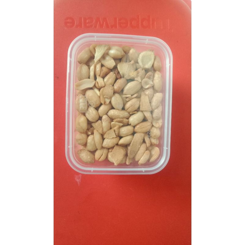 

KACANG BAWANG SANTAN 250grm