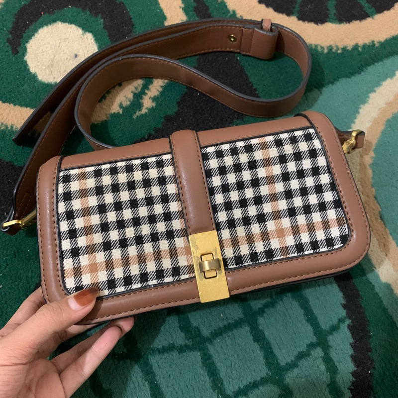 [NEGO TIPIS] PRELOVED tas selempang wanita 15 mins