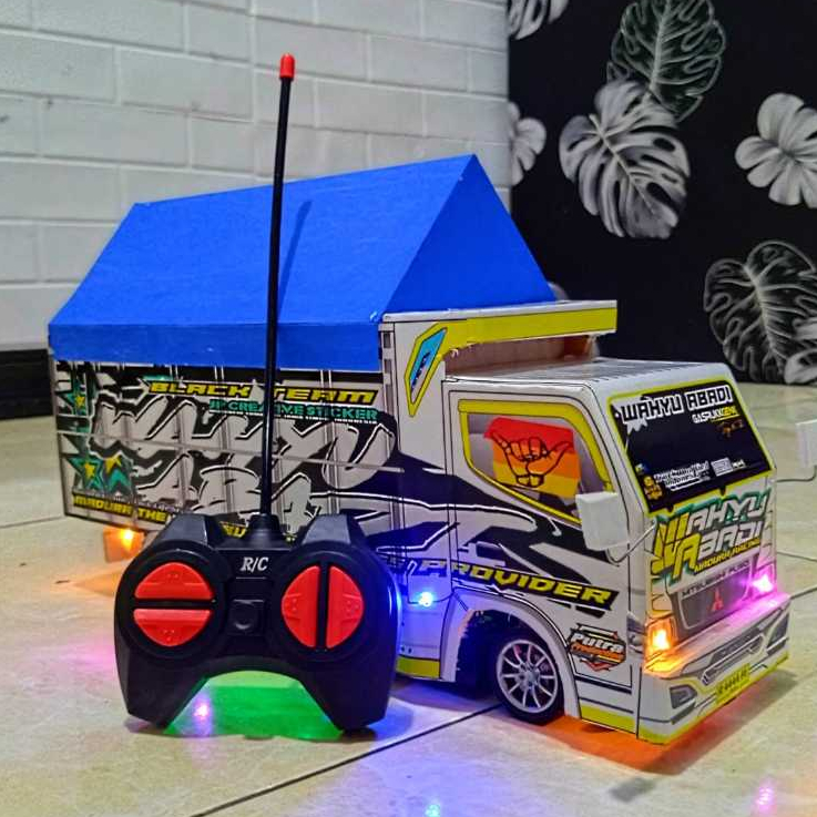 MINIATUR TRUK OLENG REMOT KONTROL MURAH BAYAK WARNA FULL VARIASI