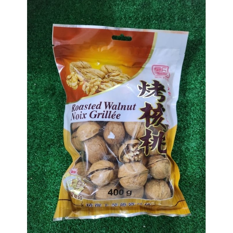 

Sun Fung Roasted Walnut Kenari Panggang Noix Grillée 400gr Impor China