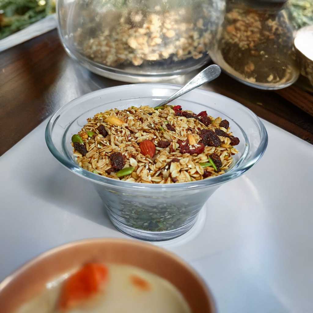 

GRANOLA DIET SEHAT 500gr - Almond, Cranberry, Pumpkin Seed, Raisin, Chasew, Sunflower Seed