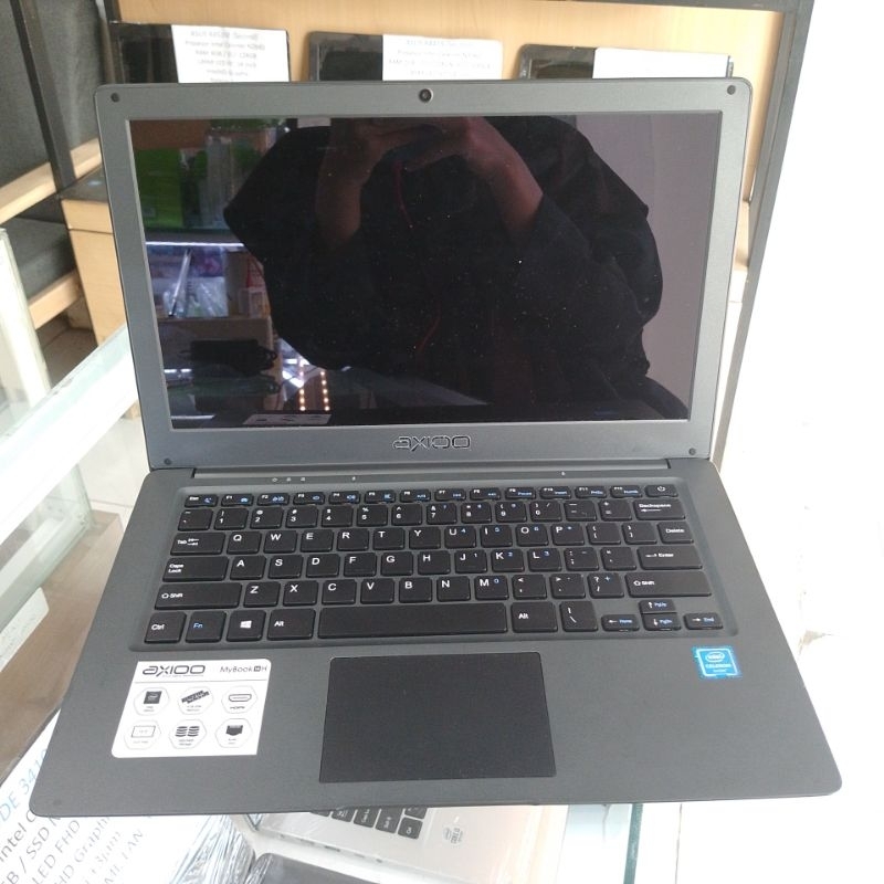 Second LAPTOP AXIOO MyBook 14H Celeron N4020 RAM 4Gb SSD 256GB FHD 13.3inch