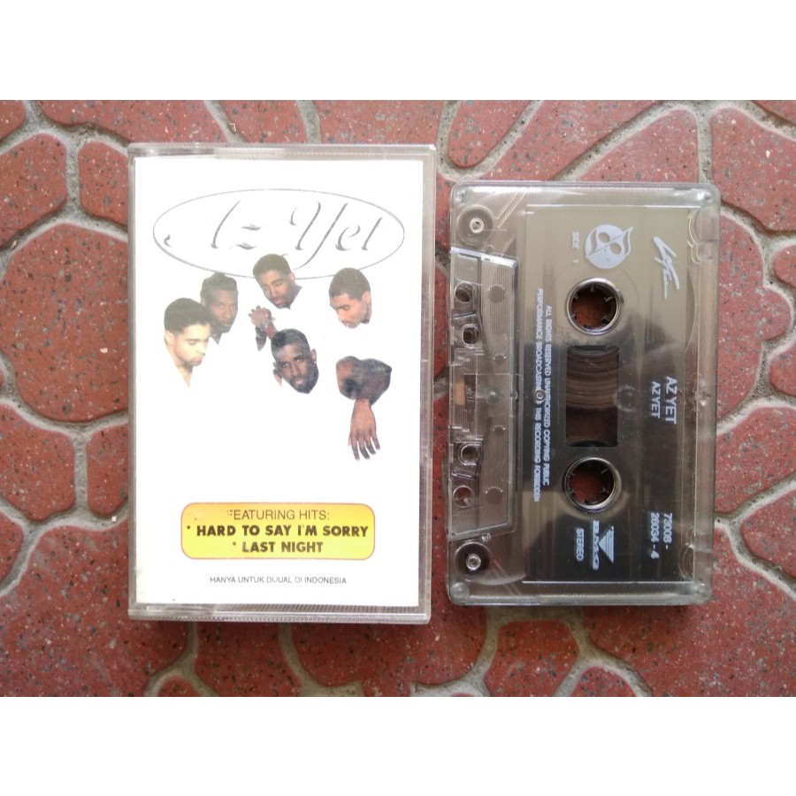 Kaset Az Yet. Album Pertama