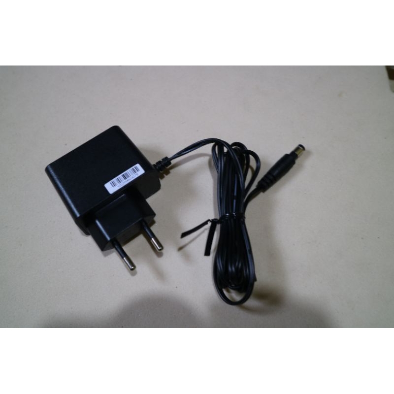 Adaptor DC 12V 1A