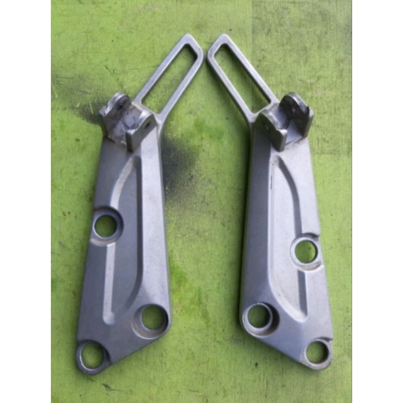 dudukan footstep belakang honda supra x lama supra x 100 supra fit lama orisinil original