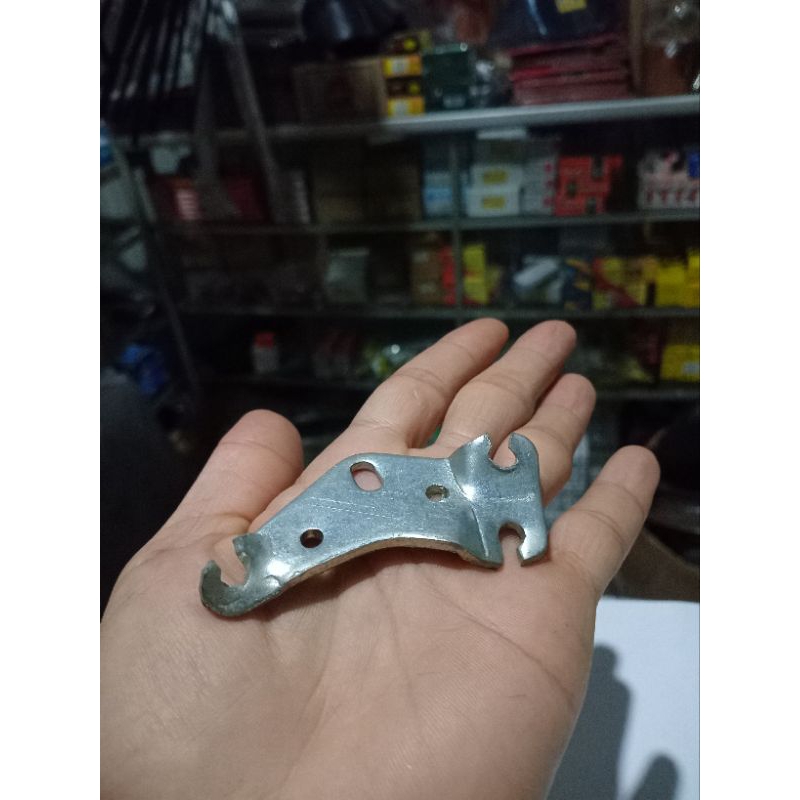 dudukan tahanan gigi.kopling.gas vespa super.sprint.bajaj