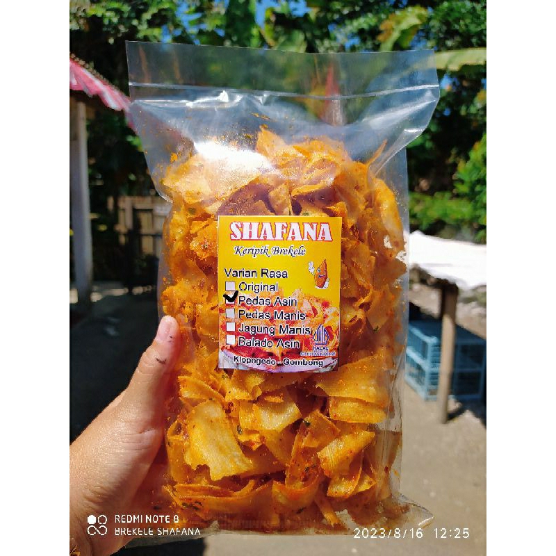 

KERIPIK BREKELE Rasa Pedas asin daun jeruk250gr